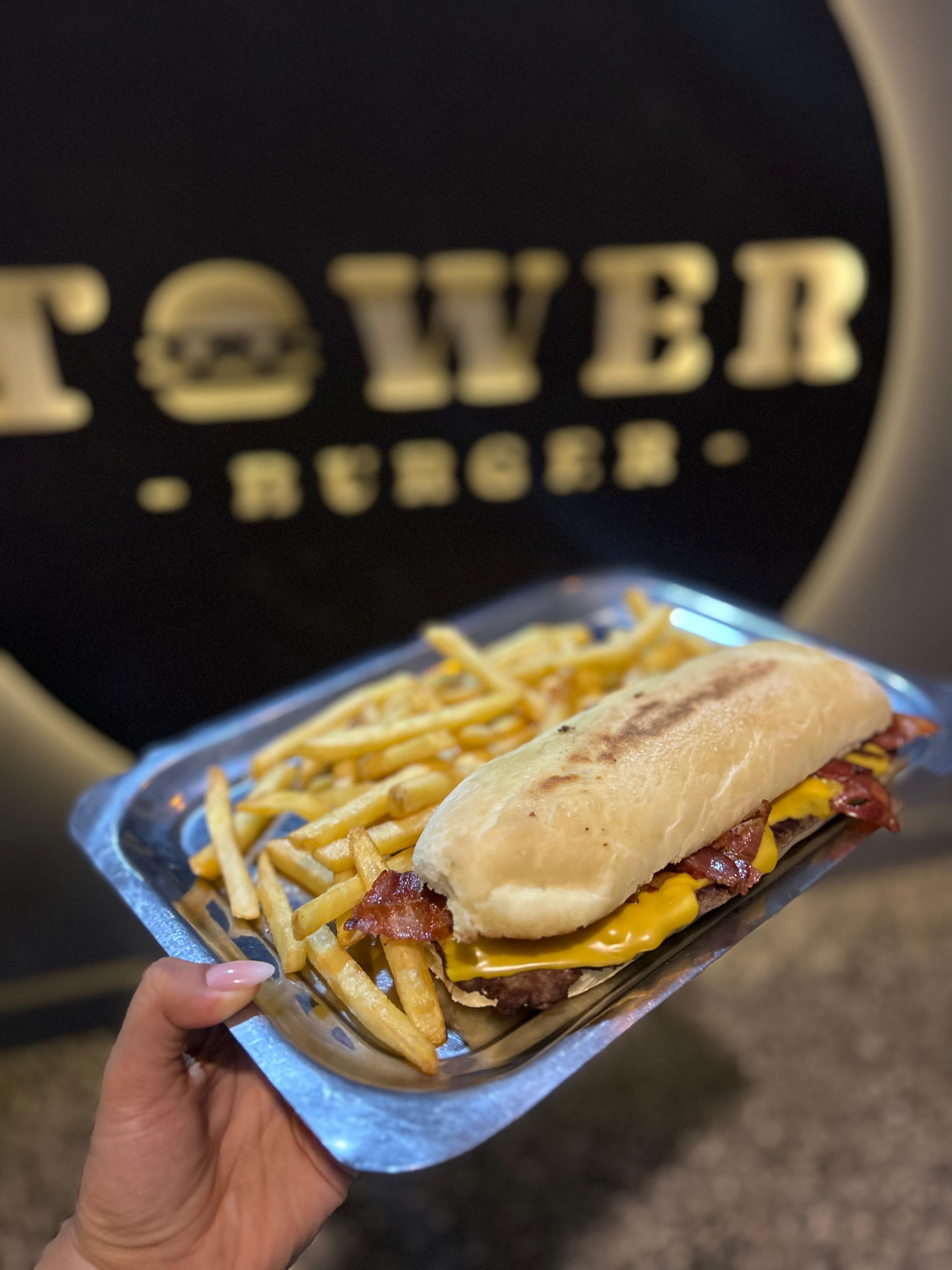 Lomito cheddar y bacon